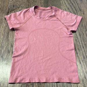 Lululemon swiftly tech